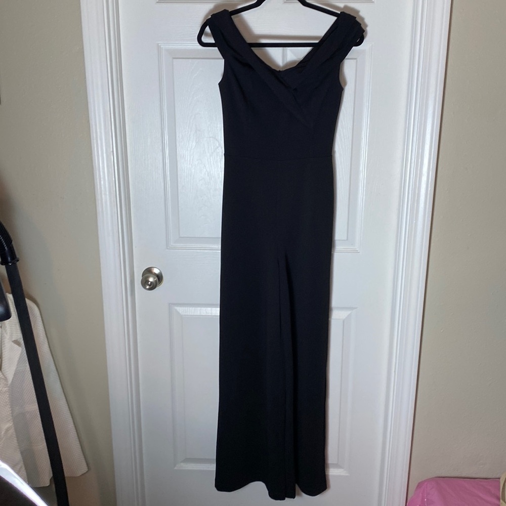 Lulus Black Wide Leg Jumpsuit Zipper Back Closure Size Small